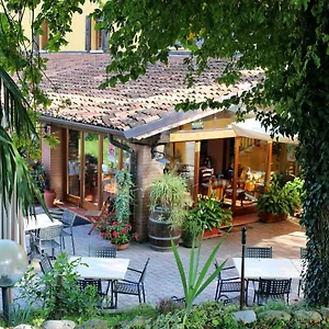 https://agriturismo-cascina-le-volpi.it-lombardy.com