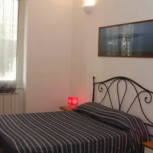 Apartment Perdiana House, Genua