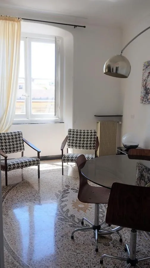 ジェノヴァ Le Coccole Bed & Breakfast